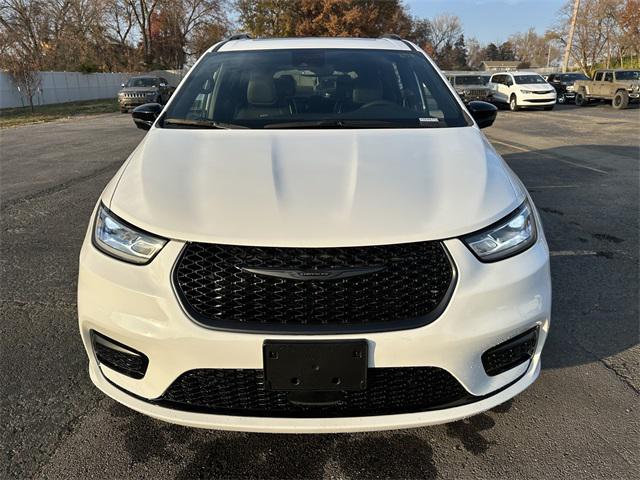 2025 Chrysler Pacifica PACIFICA LIMITED 2025 Chrysler Pacifica PACIFICA LIMITED