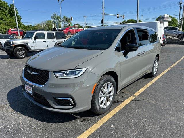 2025 Chrysler Pacifica PACIFICA SELECT AWD 2025 Chrysler Pacifica PACIFICA SELECT AWD