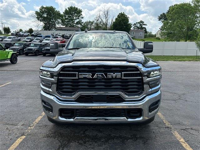 2025 RAM Ram 2500 RAM 2500 TRADESMAN CREW CAB 4X4 64 BOX 2025 RAM Ram 2500 RAM 2500 TRADESMAN CREW CAB 4X4 64 BOX