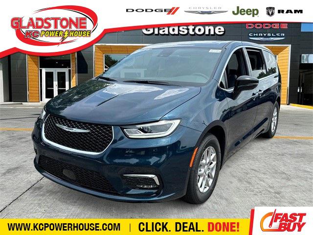 2025 Chrysler Pacifica PACIFICA SELECT