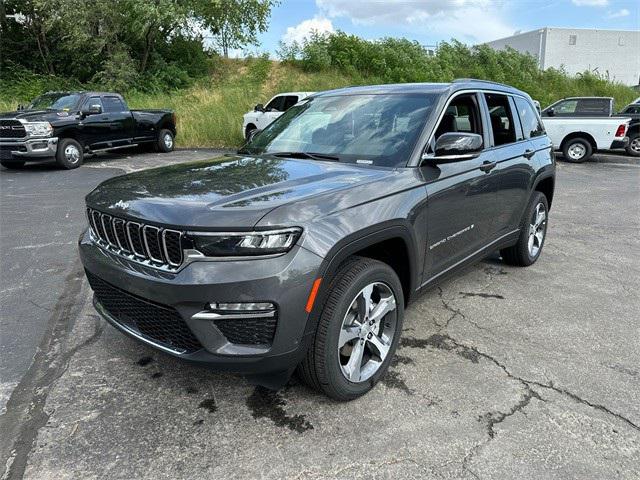 2025 Jeep Grand Cherokee GRAND CHEROKEE LIMITED 4X4