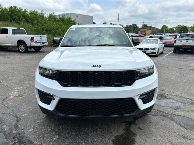 2025 Jeep Grand Cherokee GRAND CHEROKEE LIMITED 4X4 2025 Jeep Grand Cherokee GRAND CHEROKEE LIMITED 4X4