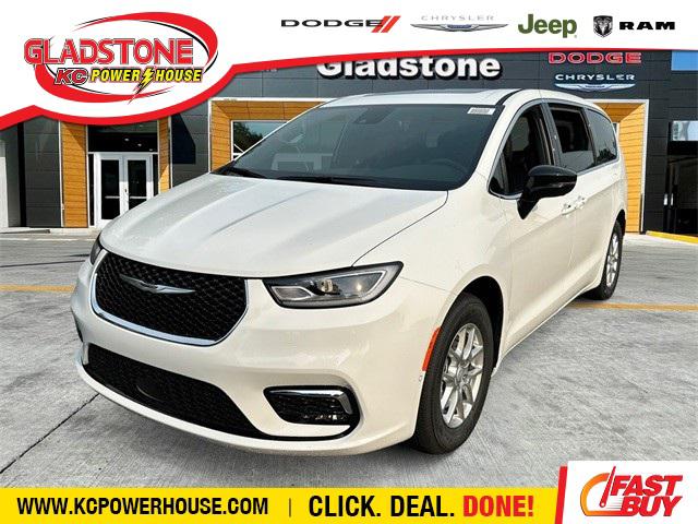 2025 Chrysler Pacifica PACIFICA SELECT