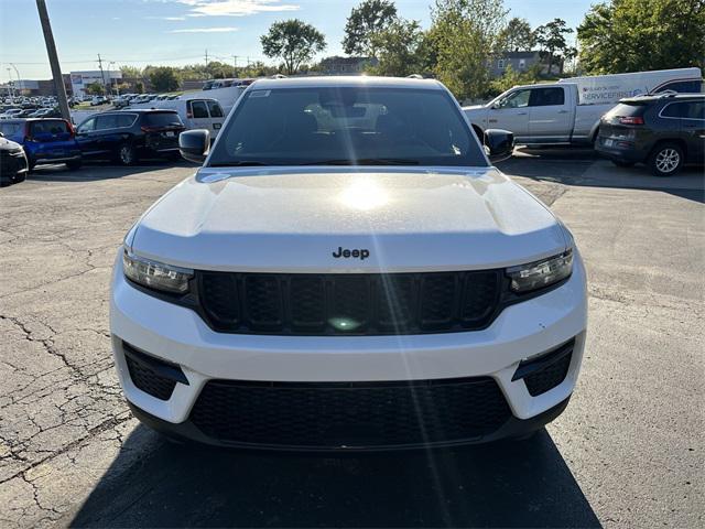 2025 Jeep Grand Cherokee GRAND CHEROKEE LIMITED 4X4 2025 Jeep Grand Cherokee GRAND CHEROKEE LIMITED 4X4