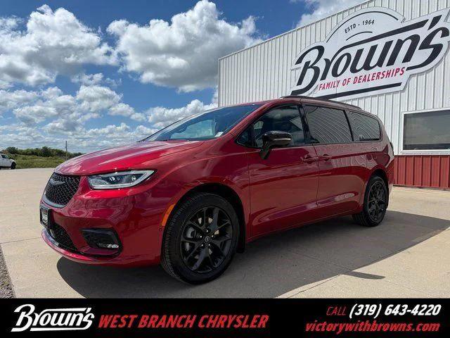 2026 Chrysler Pacifica PACIFICA LIMITED AWD