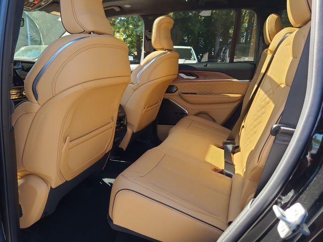 2025 Jeep Grand Cherokee Summit Reserve 4x4