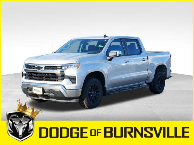 2022 Chevrolet Silverado 1500 4WD Crew Cab Standard Bed LT