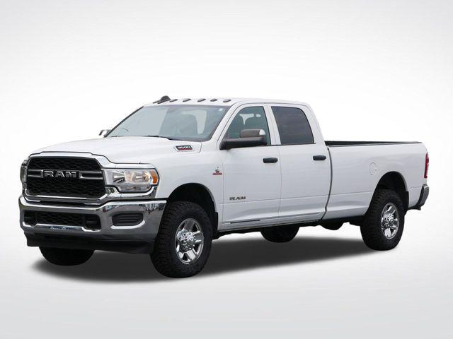 2021 RAM 3500 Tradesman Crew Cab 4x4 8 Box