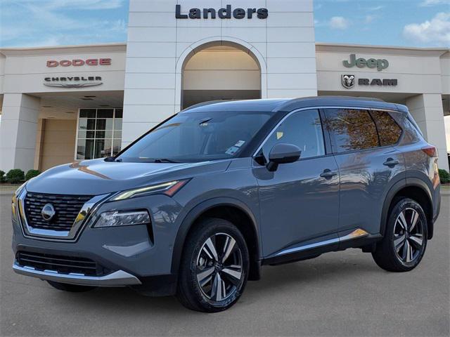 2023 Nissan Rogue Platinum FWD