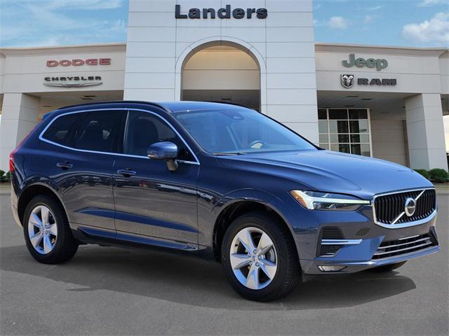 2022 Volvo XC60 B5 Momentum 2022 Volvo XC60 B5 Momentum