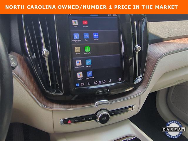 2022 Volvo XC60 B5 Momentum 2022 Volvo XC60 B5 Momentum