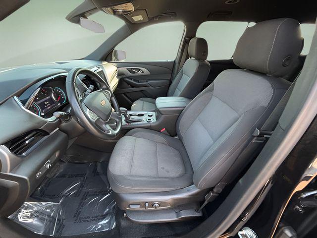 2023 Chevrolet Traverse FWD LT Cloth 2023 Chevrolet Traverse FWD LT Cloth