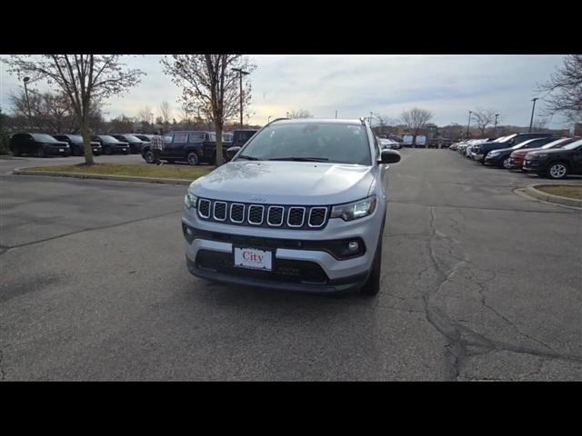 2025 Jeep Compass COMPASS LATITUDE 4X4 2025 Jeep Compass COMPASS LATITUDE 4X4