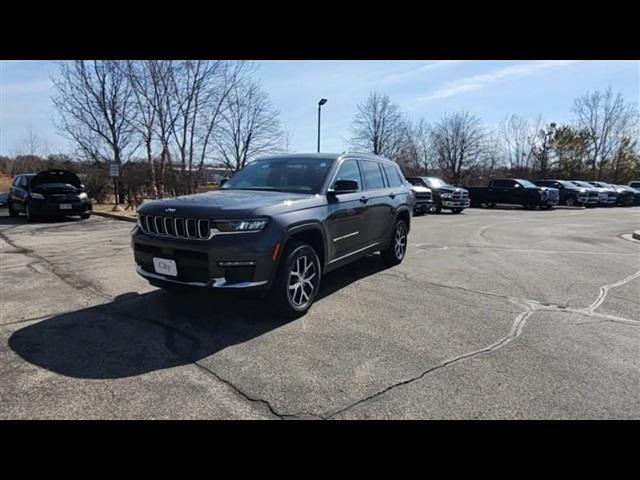 2025 Jeep Grand Cherokee GRAND CHEROKEE L LIMITED 4X4
