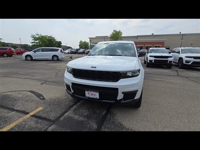 2025 Jeep Grand Cherokee GRAND CHEROKEE L LIMITED 4X4 2025 Jeep Grand Cherokee GRAND CHEROKEE L LIMITED 4X4