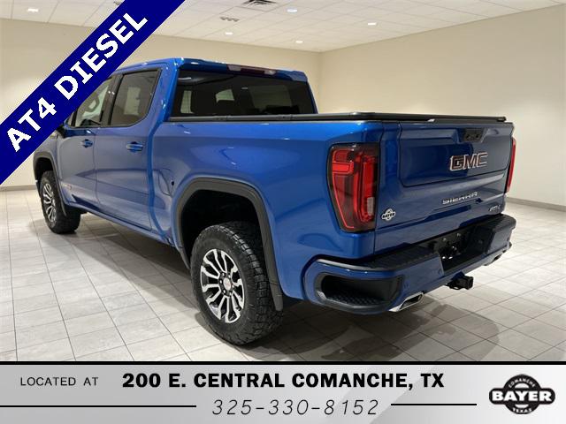 2023 GMC Sierra 1500 4WD Crew Cab Short Box AT4