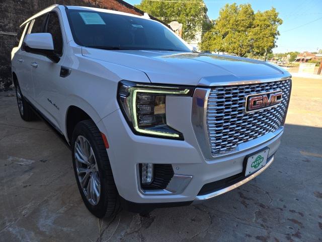 2021 GMC Yukon XL 4WD Denali 2021 GMC Yukon XL 4WD Denali