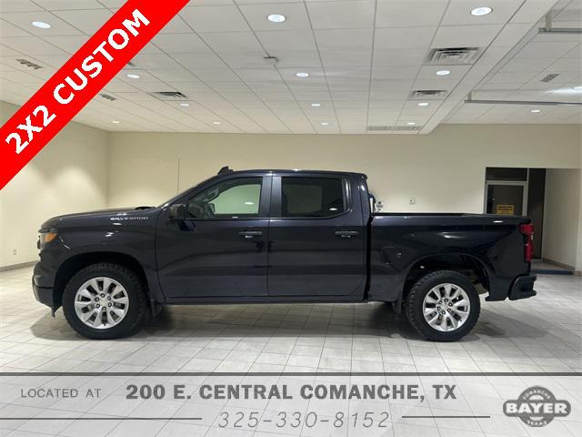 2022 Chevrolet Silverado 1500 2WD Crew Cab Short Bed Custom