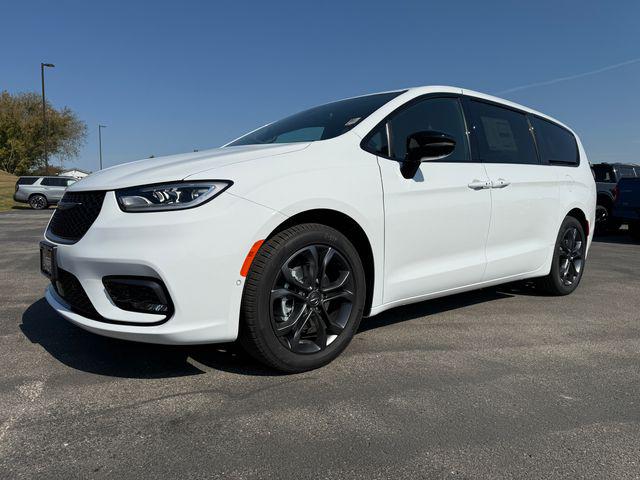 2026 Chrysler Pacifica PACIFICA SELECT 2026 Chrysler Pacifica PACIFICA SELECT