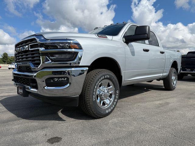 2026 RAM Ram 3500 RAM 3500 TRADESMAN CREW CAB 4X4 64 BOX 2026 RAM Ram 3500 RAM 3500 TRADESMAN CREW CAB 4X4 64 BOX