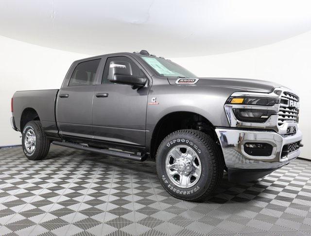 2025 RAM Ram 2500 RAM 2500 TRADESMAN CREW CAB 4X4 64 BOX