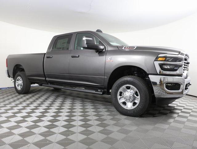2025 RAM Ram 2500 RAM 2500 TRADESMAN CREW CAB 4X4 8 BOX