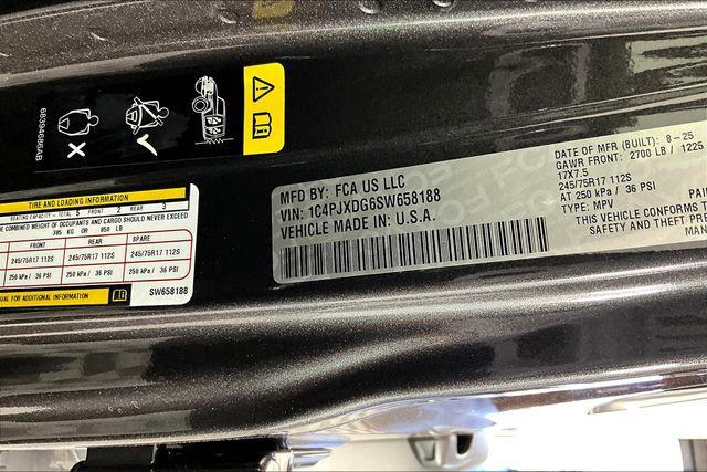 2025 Jeep Wrangler 4-Door Summit 4x4