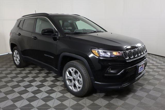 2025 Jeep Compass COMPASS LATITUDE 4X4 2025 Jeep Compass COMPASS LATITUDE 4X4