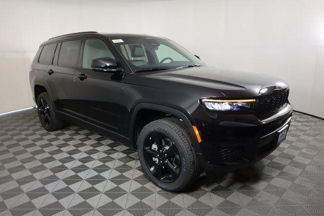 2025 Jeep Grand Cherokee GRAND CHEROKEE L ALTITUDE 4X4 2025 Jeep Grand Cherokee GRAND CHEROKEE L ALTITUDE 4X4