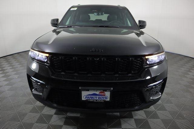 2025 Jeep Grand Cherokee GRAND CHEROKEE LIMITED 4X4 2025 Jeep Grand Cherokee GRAND CHEROKEE LIMITED 4X4