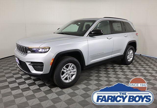 2025 Jeep Grand Cherokee GRAND CHEROKEE LAREDO 4X4 2025 Jeep Grand Cherokee GRAND CHEROKEE LAREDO 4X4