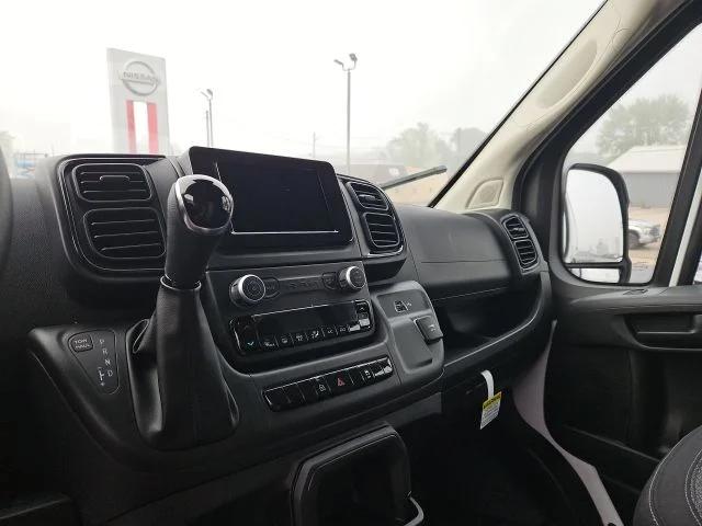2025 Ram ProMaster Cargo Van Tradesman High Roof 136 WB w/Pass Seat