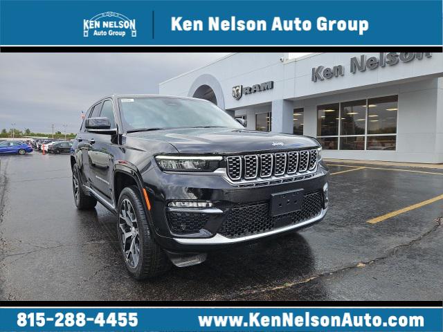 2025 Jeep Grand Cherokee GRAND CHEROKEE SUMMIT RESERVE 4X4