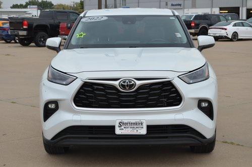 2022 Toyota Highlander LE