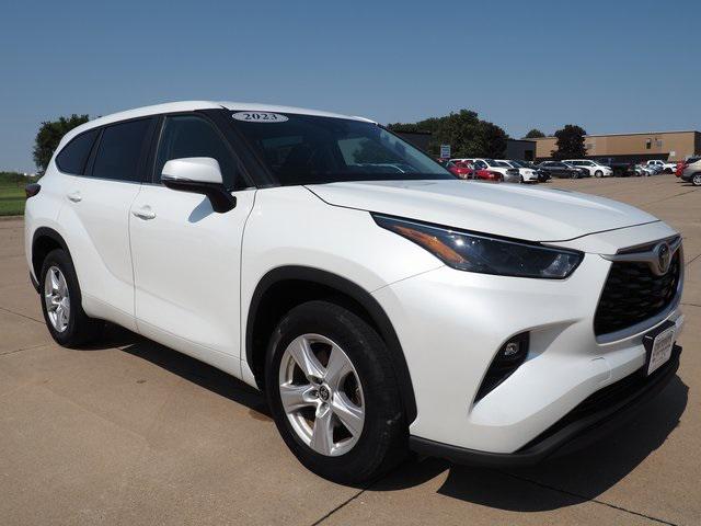 2023 Toyota Highlander LE 2023 Toyota Highlander LE