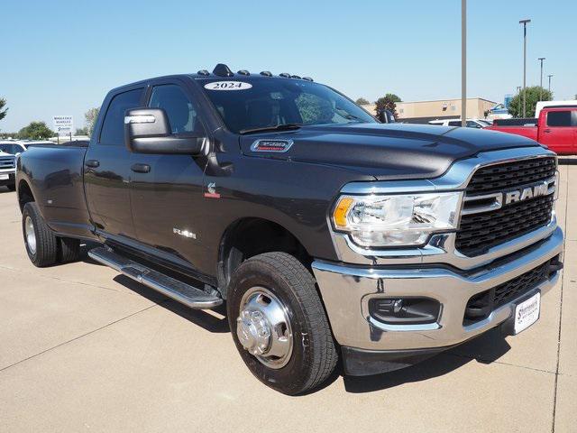 2024 RAM 3500 Big Horn Crew Cab 4x4 8 Box