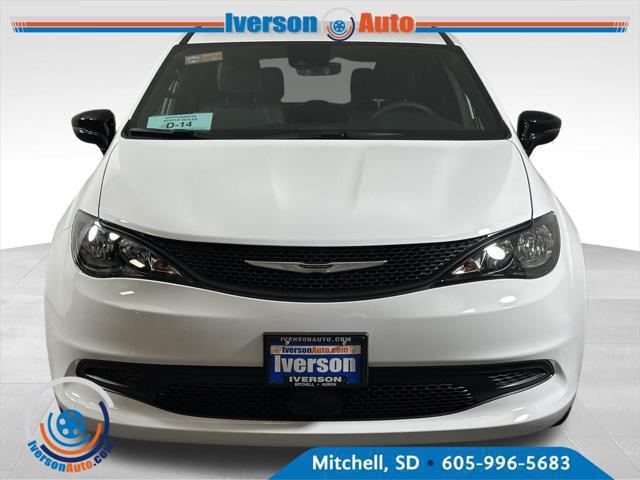 2026 Chrysler Voyager VOYAGER LX