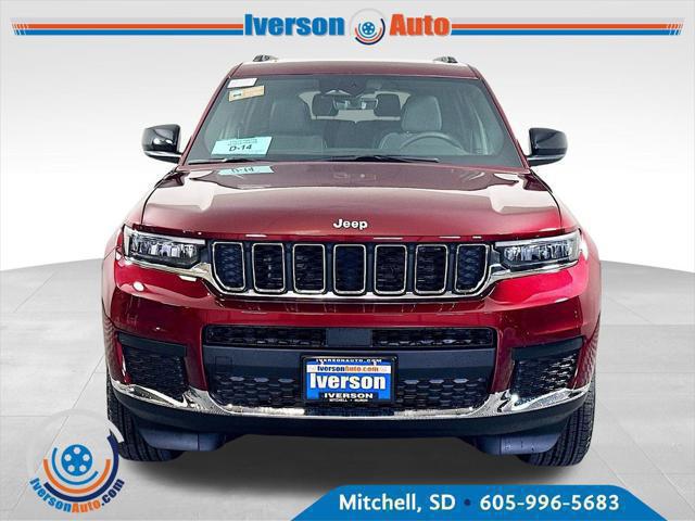 2025 Jeep Grand Cherokee GRAND CHEROKEE L LAREDO X 4X4