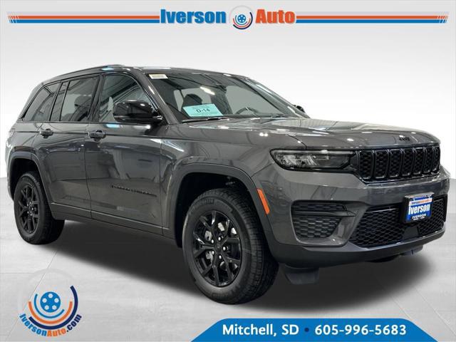 2025 Jeep Grand Cherokee GRAND CHEROKEE ALTITUDE 4X4 2025 Jeep Grand Cherokee GRAND CHEROKEE ALTITUDE 4X4