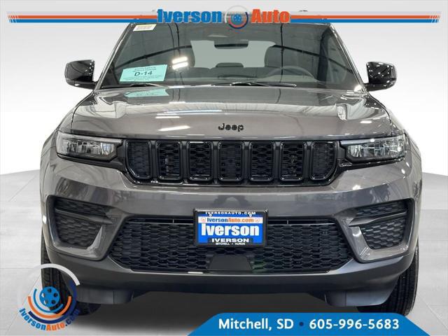 2025 Jeep Grand Cherokee GRAND CHEROKEE ALTITUDE 4X4 2025 Jeep Grand Cherokee GRAND CHEROKEE ALTITUDE 4X4