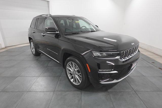 2025 Jeep Grand Cherokee GRAND CHEROKEE SUMMIT 4X4