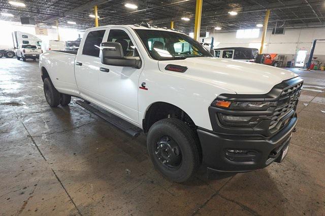 2026 RAM Ram 3500 RAM 3500 TRADESMAN CREW CAB 4X4 8 BOX 2026 RAM Ram 3500 RAM 3500 TRADESMAN CREW CAB 4X4 8 BOX