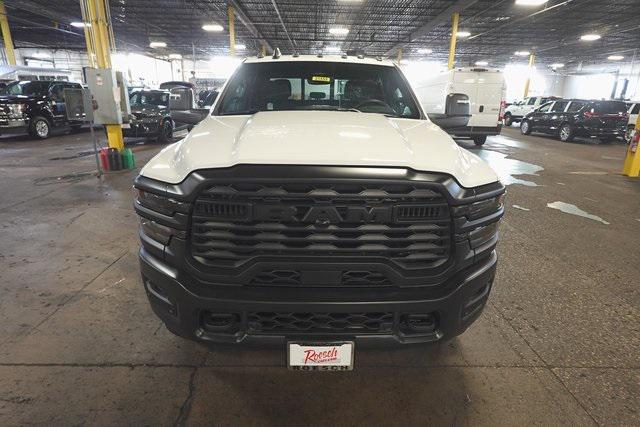2026 RAM Ram 3500 RAM 3500 TRADESMAN CREW CAB 4X4 8 BOX 2026 RAM Ram 3500 RAM 3500 TRADESMAN CREW CAB 4X4 8 BOX