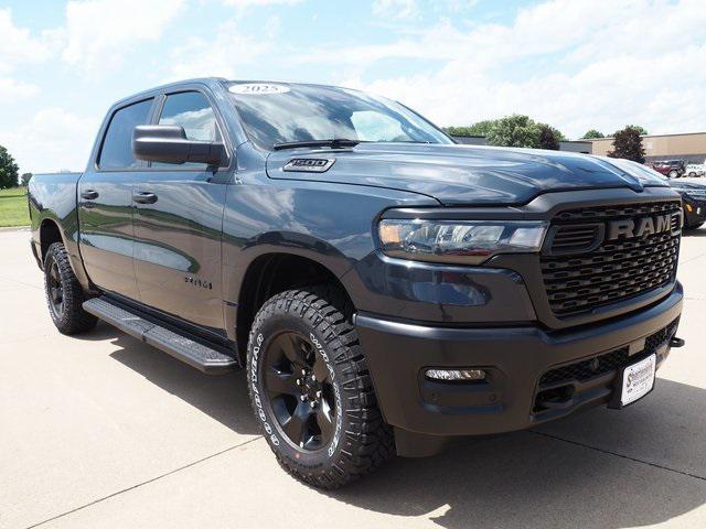 2025 RAM Ram 1500 RAM 1500 WARLOCK CREW CAB 4X4 57 BOX 2025 RAM Ram 1500 RAM 1500 WARLOCK CREW CAB 4X4 57 BOX