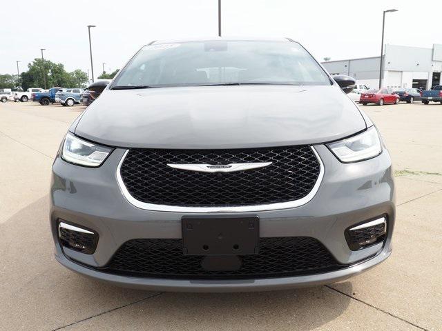 2025 Chrysler Pacifica PACIFICA SELECT