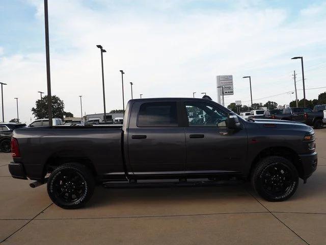 2026 Ram 3500 Big Horn Crew Cab 4x4 6'4" Box