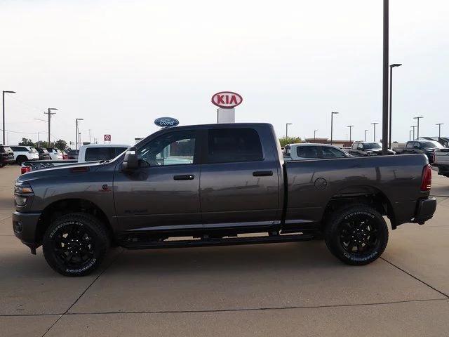 2026 Ram 3500 Big Horn Crew Cab 4x4 6'4" Box
