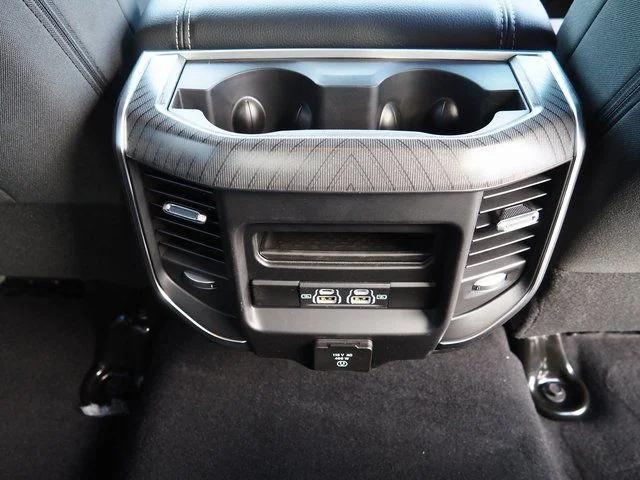 2026 Ram 3500 Big Horn Crew Cab 4x4 6'4" Box