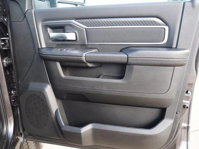 2026 Ram 3500 Big Horn Crew Cab 4x4 6'4" Box