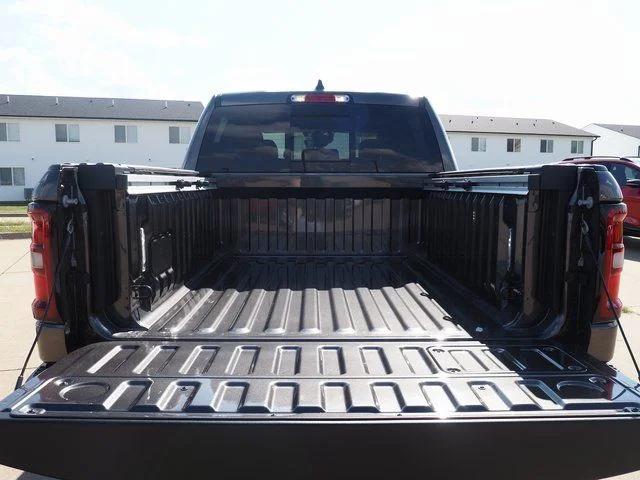 2026 Ram 1500 Rebel Crew Cab 4x4 5'7" Box